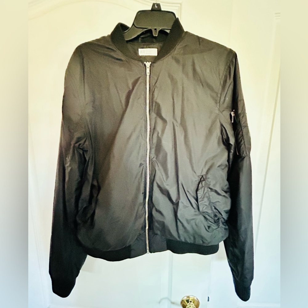 Boys H&M Black bomber jacket. Size 14.